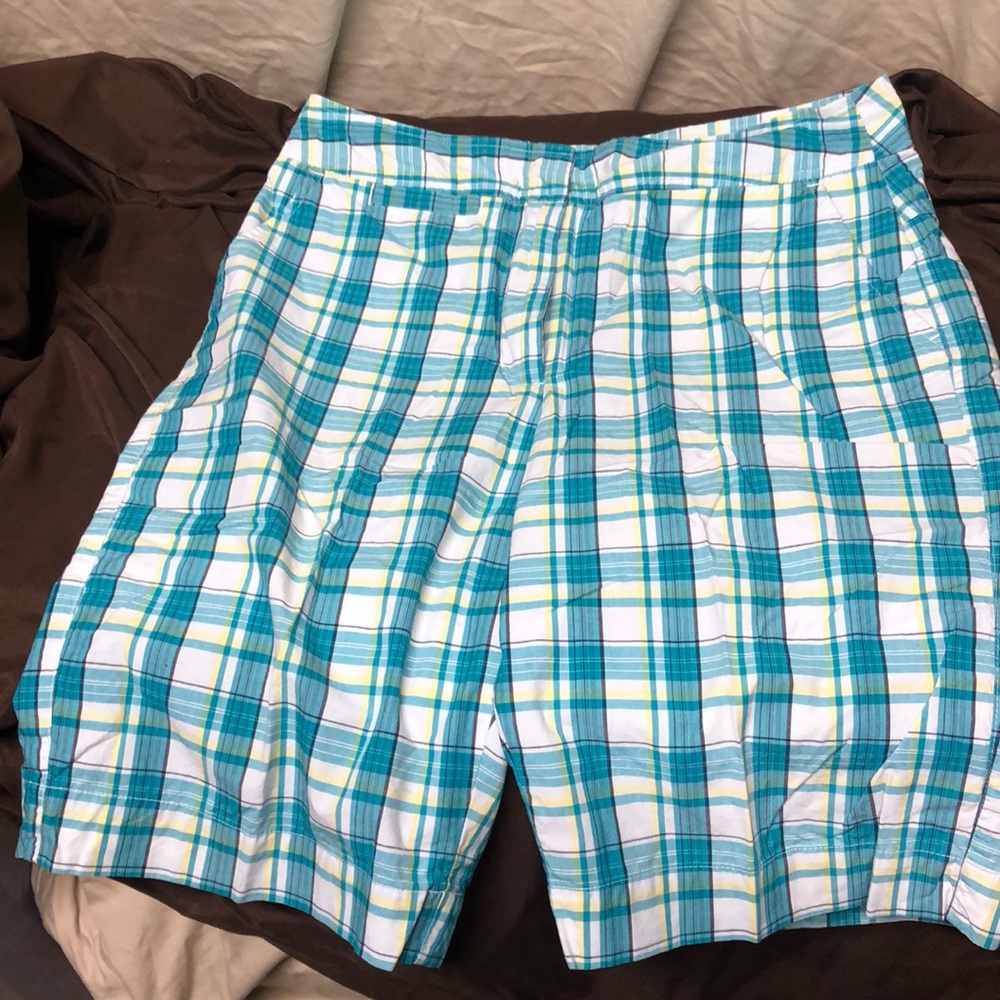 Basic editions Classic‎ fit Bermuda shorts